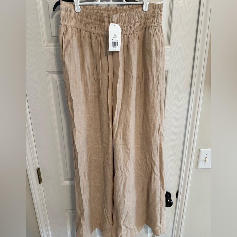Wonderly Light Tan Linen Chinos
